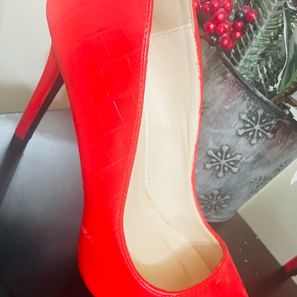 Cupid Red Croc-Patterned Heels - Picture 2 of 5